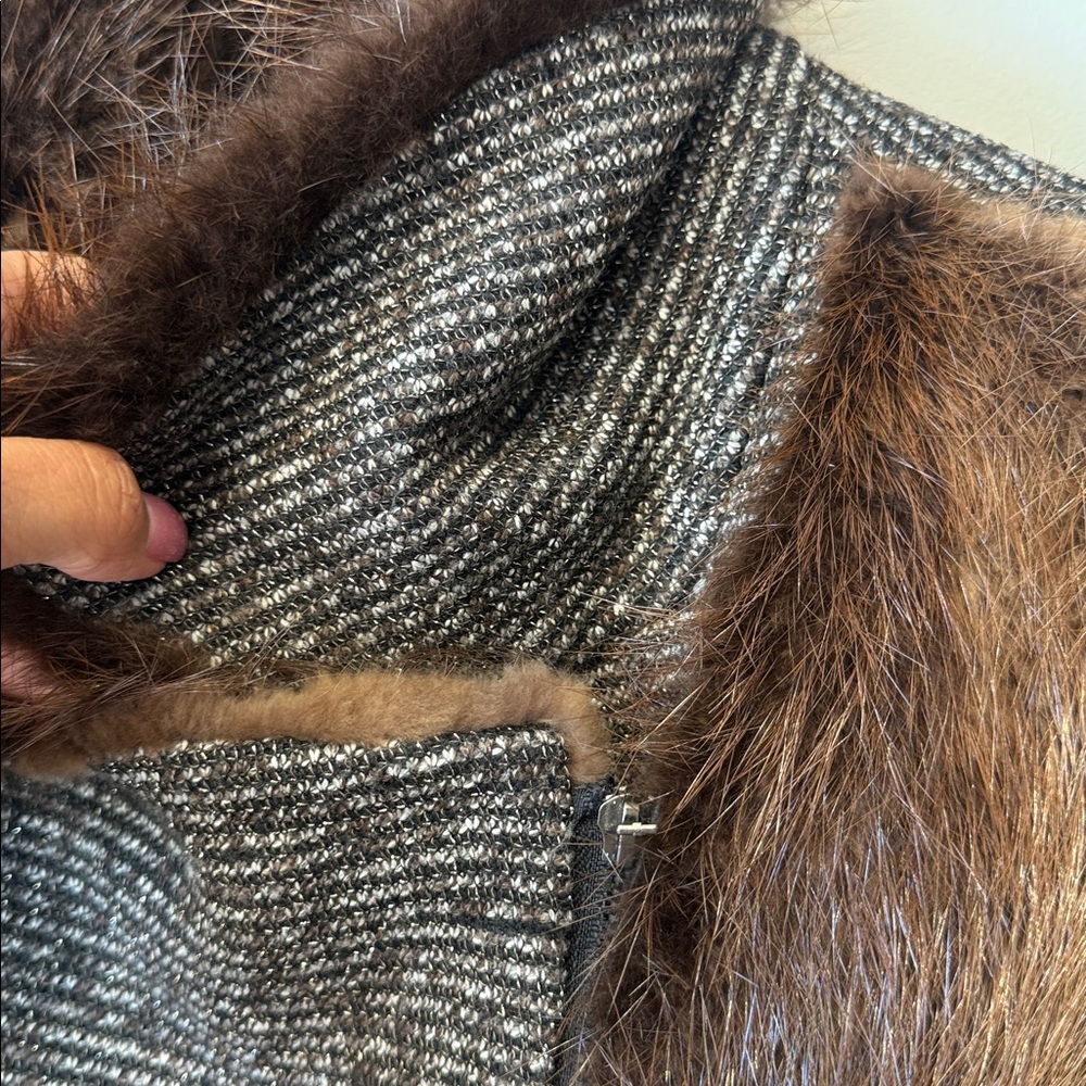 Linda Richards Beaver Jacket Xlarge - Picture 4 of 6